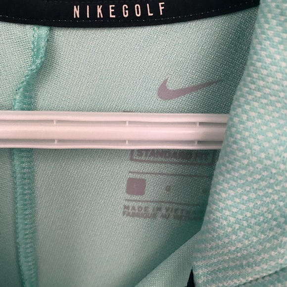 Nike dry fit golf pullover - Picture 3 of 3